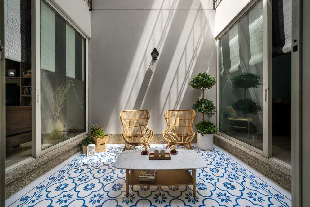 Modern Porch with Window Seat and Seating Bench
