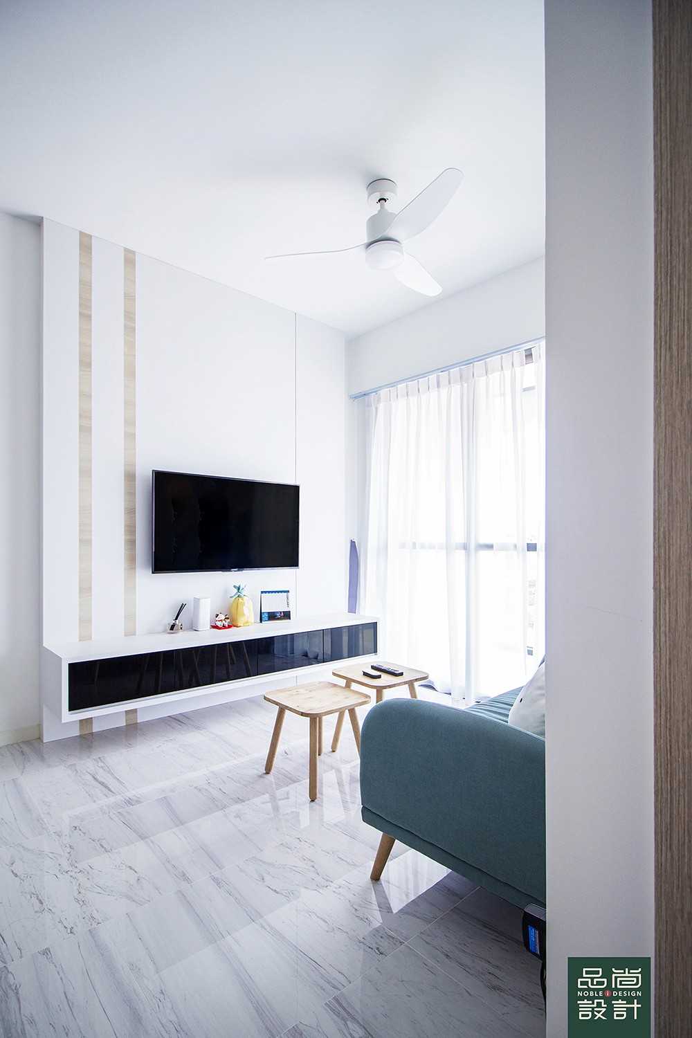 Modern Living Room with Marble Floor and TV Console