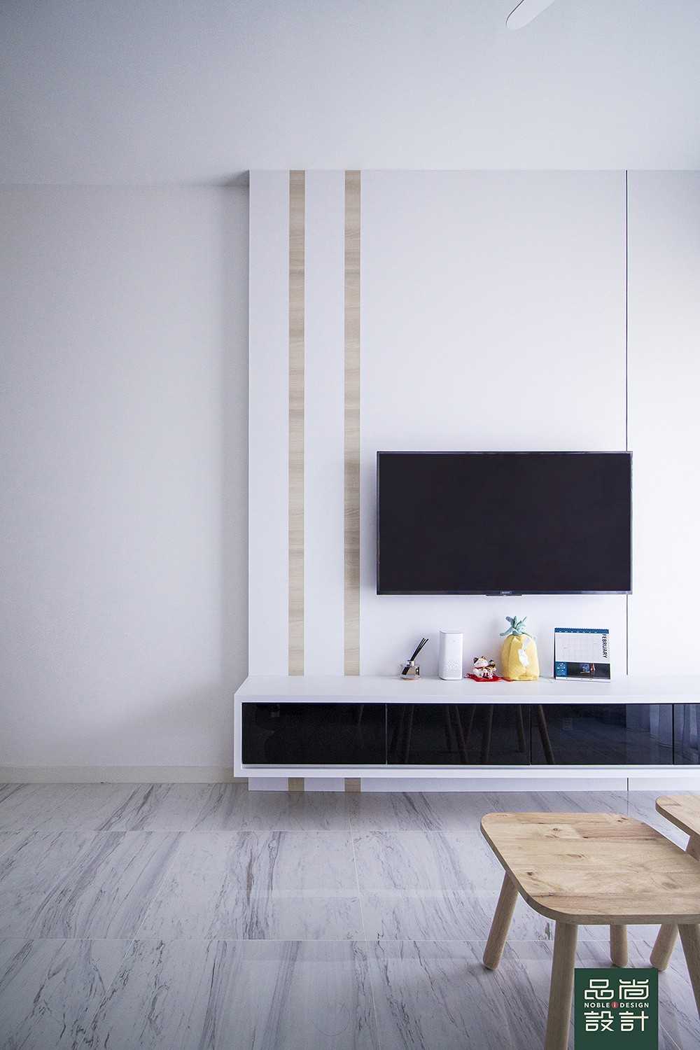 Modern Living Room with Marble Floor and TV Console