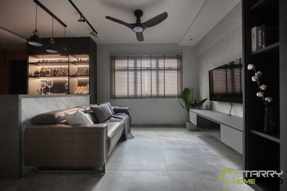 Modern Living Room with Sofa and TV