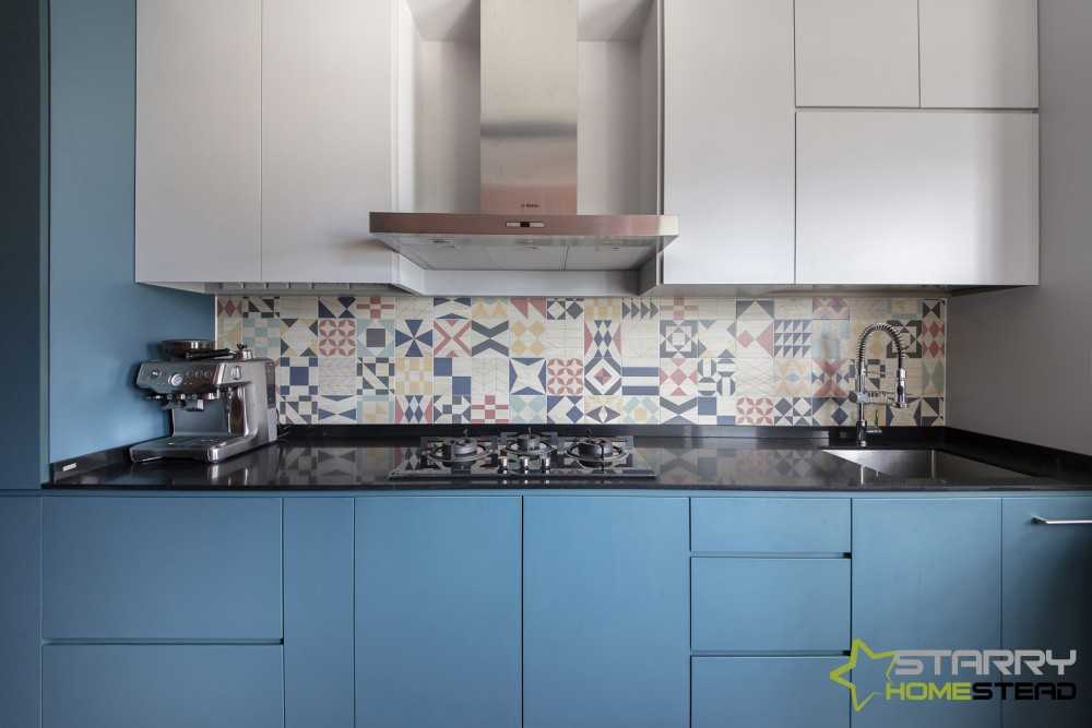 Modern Kitchen with Countertop and Kitchen Tap