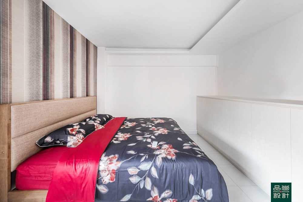 Modern Bedroom with Homogeneous Tiles and Drop Ceiling