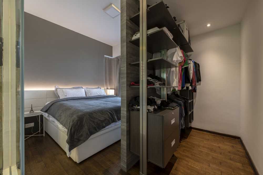 Modern Bedroom with Wood Flooring and Wardrobe