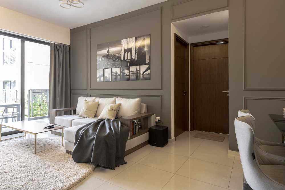 Modern Living Room with Homogeneous Tiles and Feature Wall