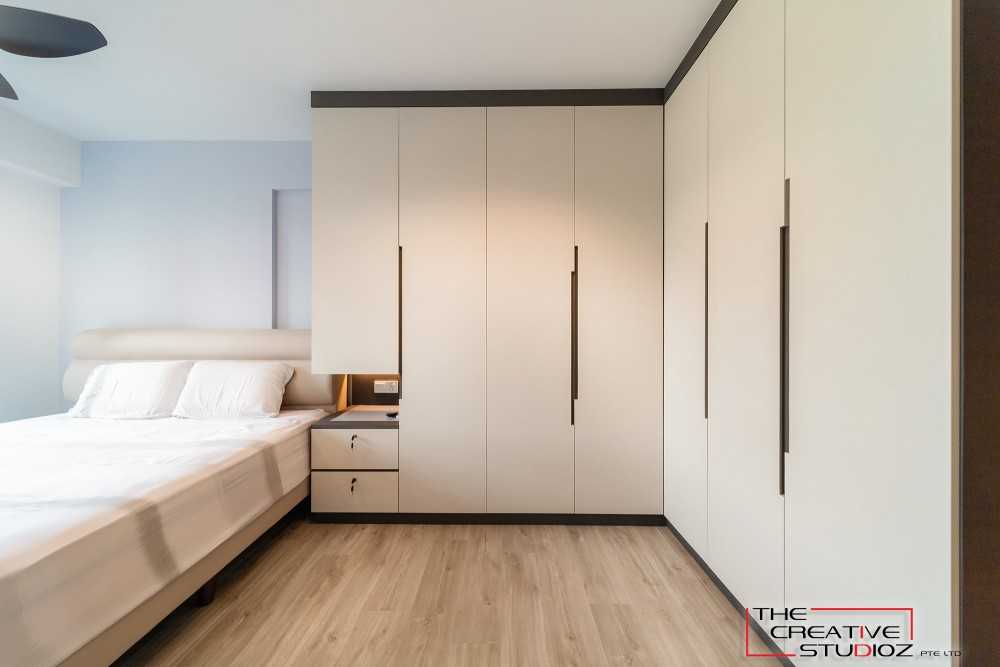 Scandinavian Bedroom with Vinyl Flooring and Wardrobe