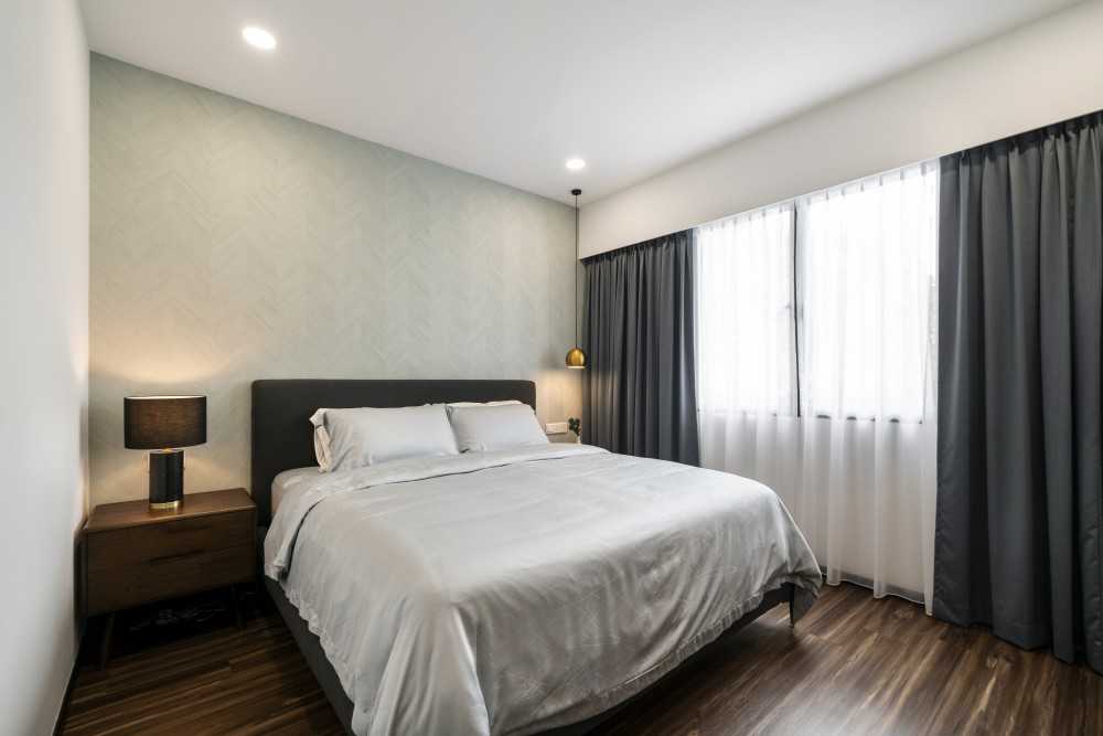 Scandinavian Bedroom with Vinyl Flooring and Wardrobe