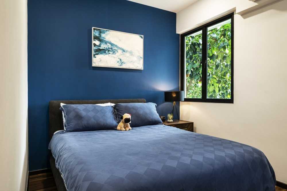 Scandinavian Bedroom with Vinyl Flooring and Bedside Table