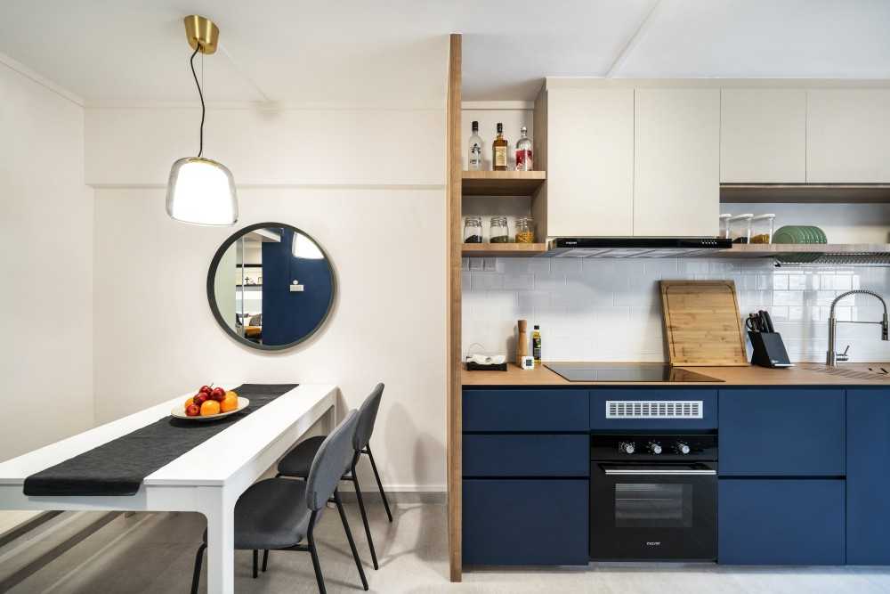 Modern Kitchen with Homogeneous Tiles and Dining Table