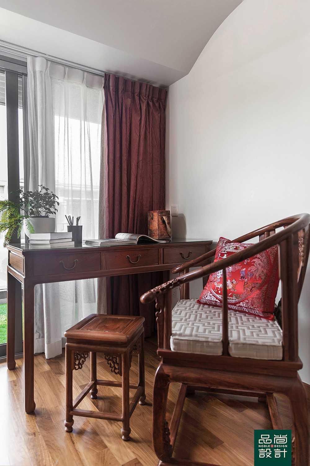 Asian Study with Desk and Desk Chairs