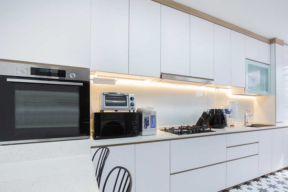 Modern Kitchen with Countertop and Cupboard