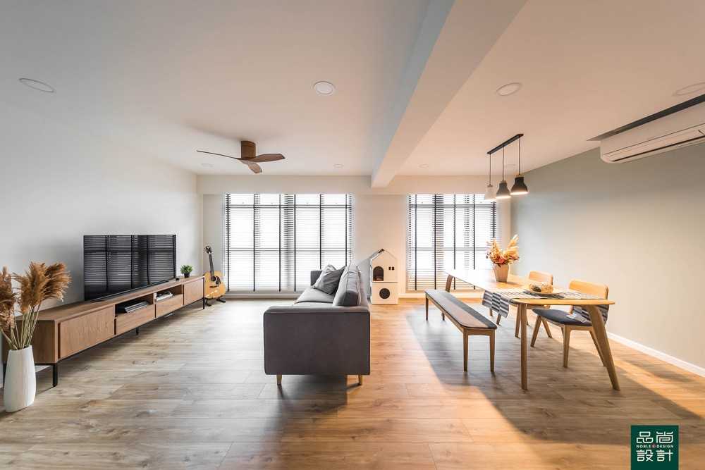 Modern Living Room with Vinyl Flooring and Downlights