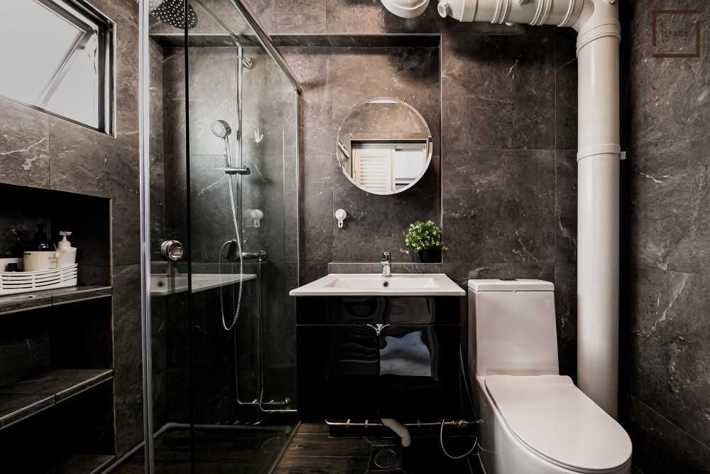 Contemporary Bathroom with Shower Screen and Wash Basins