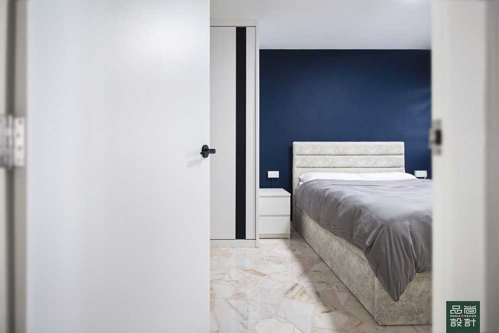 Modern Bedroom with Marble Floor and Wardrobe