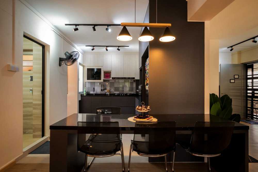 Contemporary Kitchen with Kitchen Window and Open Kitchen