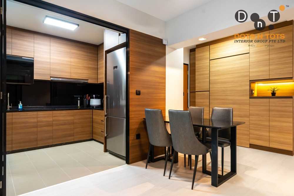 Contemporary Dining Room with Drop Light and Dining Table