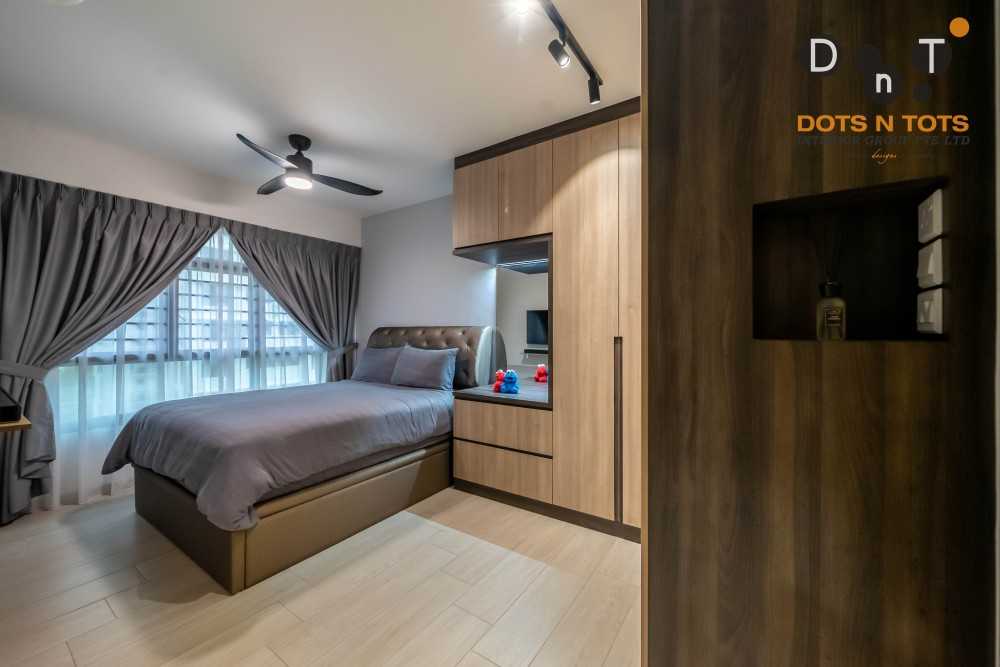 Contemporary Bedroom with Vinyl Flooring and Wood Flooring