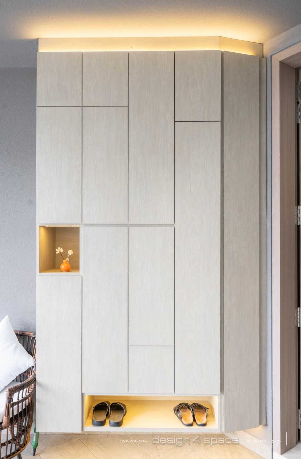 Contemporary Porch with Cove Lighting and Seating Bench