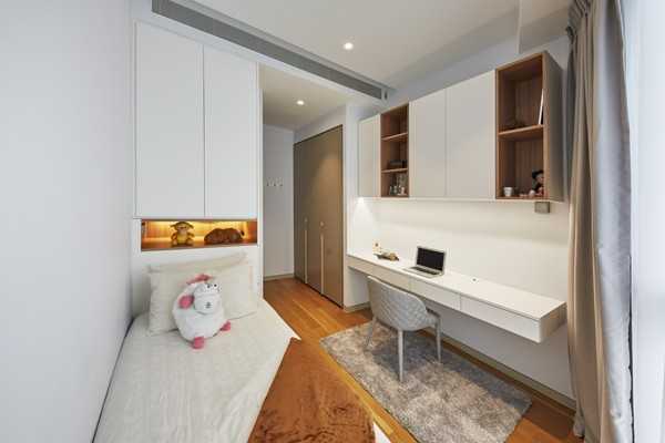 Scandinavian Bedroom with Bookshelf and Vinyl Flooring