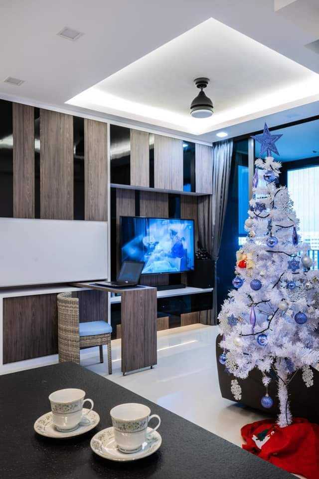 Contemporary Living Room with Homogeneous Tiles and TV Console