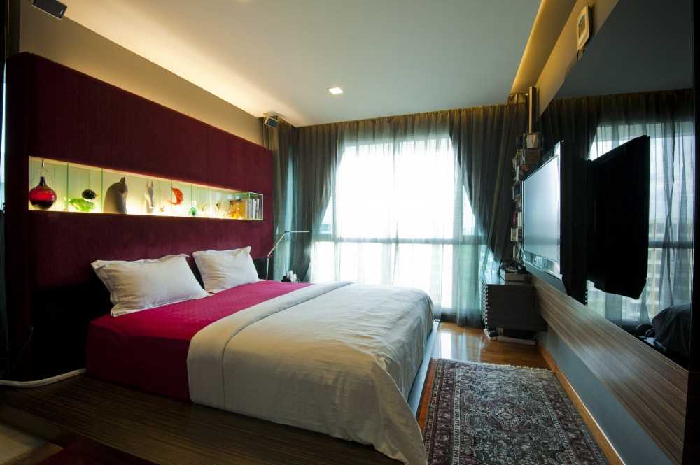 Asian Bedroom with Platform Bed and TV Console