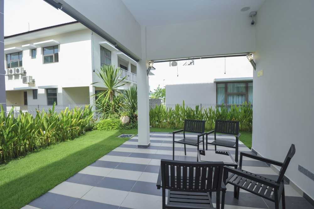 Modern Outdoor with Landscaping and Outdoor Table