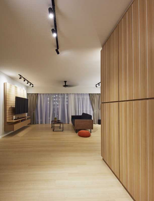 Modern Entryway with Small Storage and Shoe Cabinets