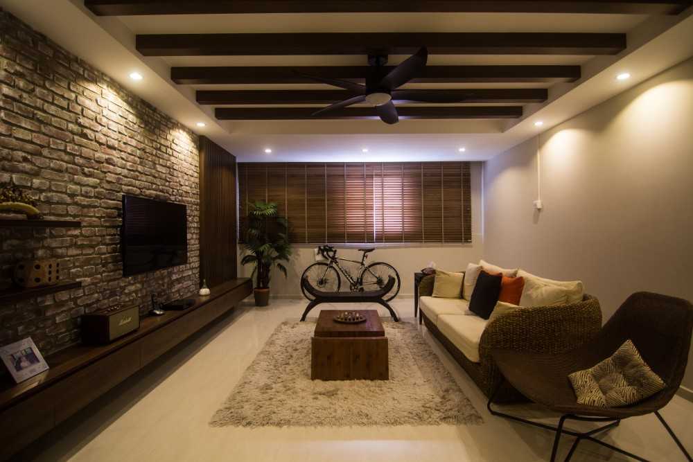 Vintage Living Room with Homogeneous Tiles and TV Console