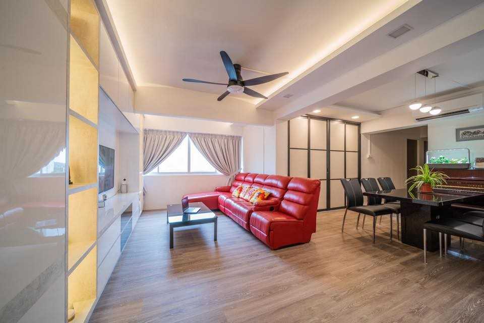 Modern Living Room with Vinyl Flooring and TV Console