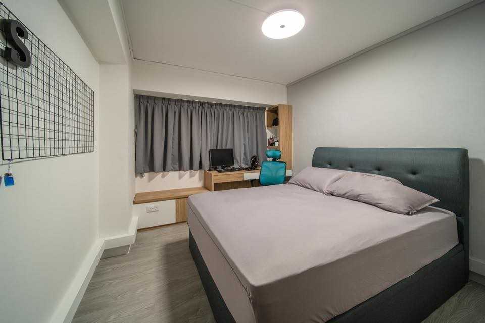 Modern Bedroom with Bookshelf and Vinyl Flooring