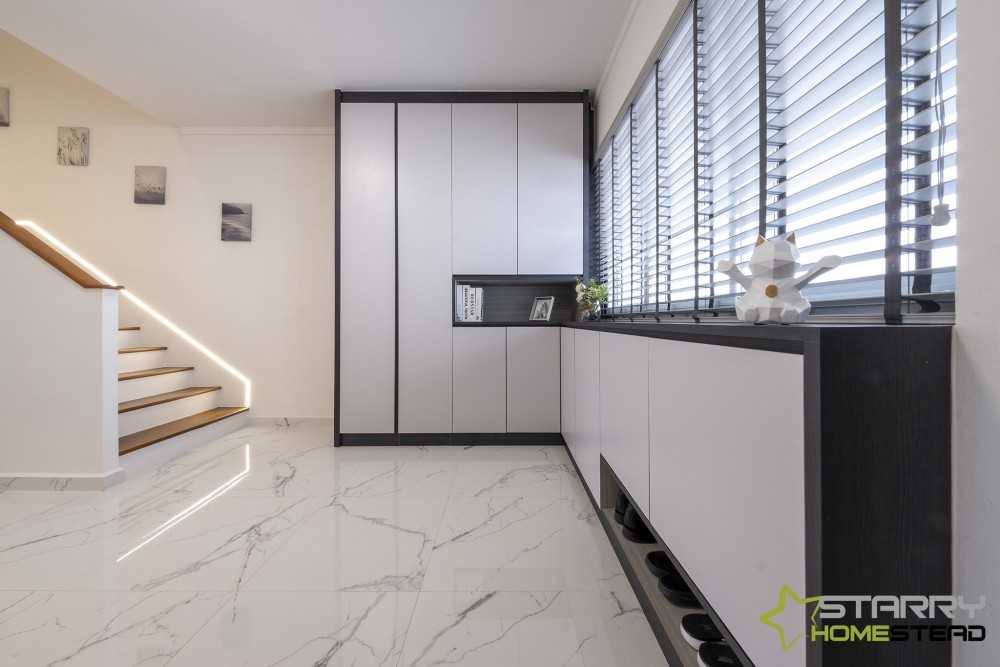 Modern Entryway with Shoe Rack and Shoe Cabinets