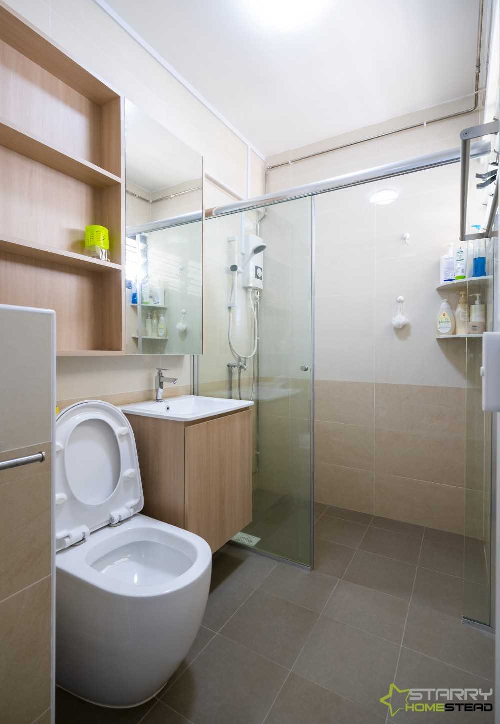 Scandinavian Bathroom with Shower Screen and Toilet Bowl