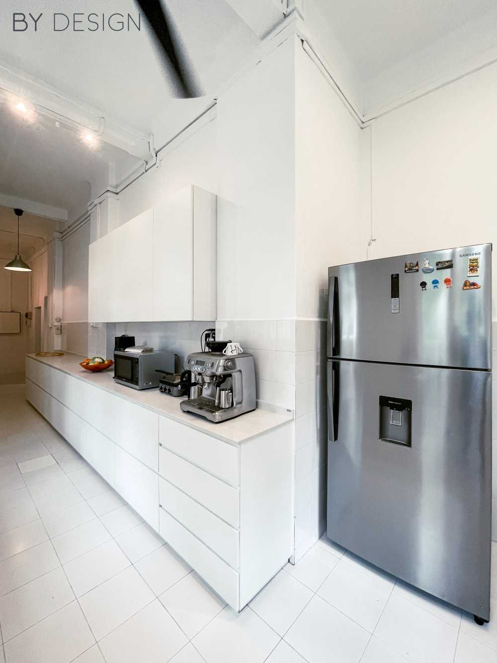 Modern Kitchen with Countertop and Kitchen Accessories