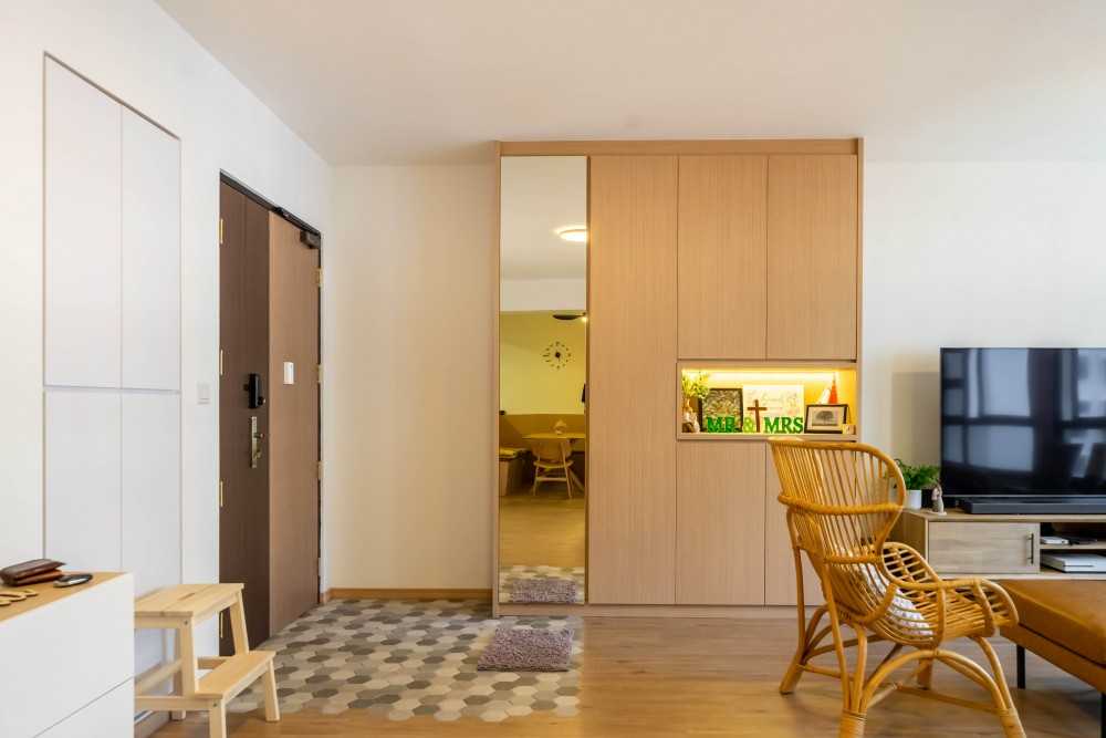Scandinavian Living Room with Vinyl Flooring and Wood Flooring