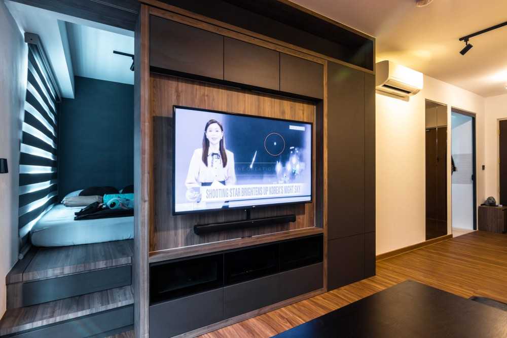 Modern Living Room with Roller Blinds and Sofa