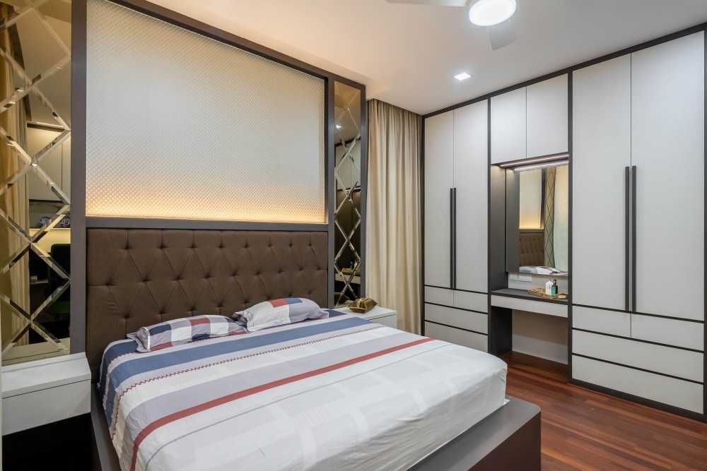 Contemporary Bedroom with Feature Wall and Mirror