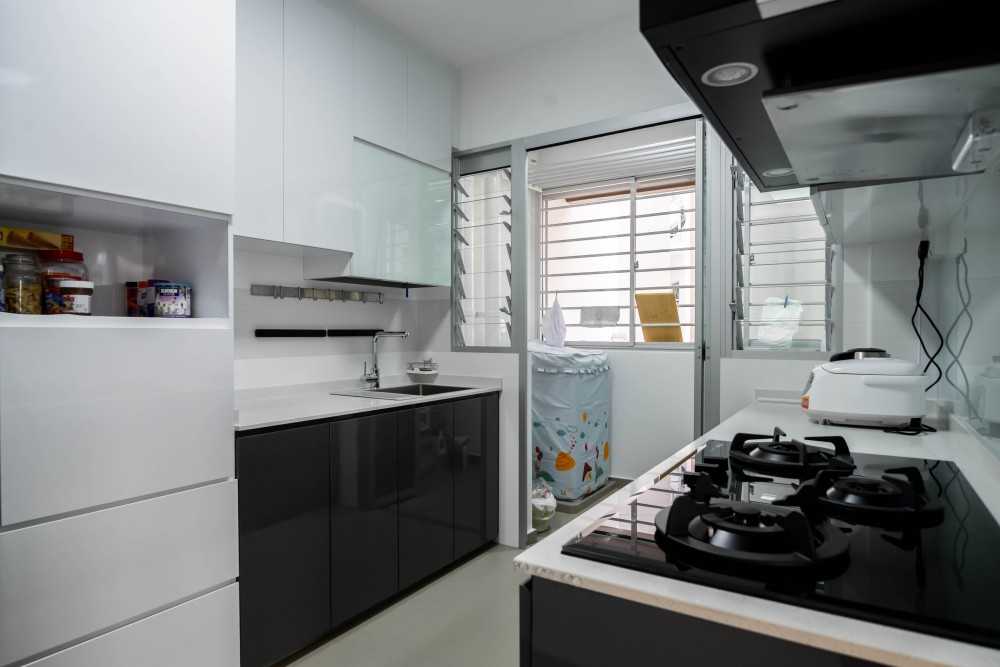 Contemporary Kitchen with Herringbone Tiling and Kitchen Window