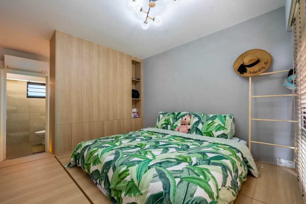 Scandinavian Bedroom with Built-in Bed and Bedroom Dresser