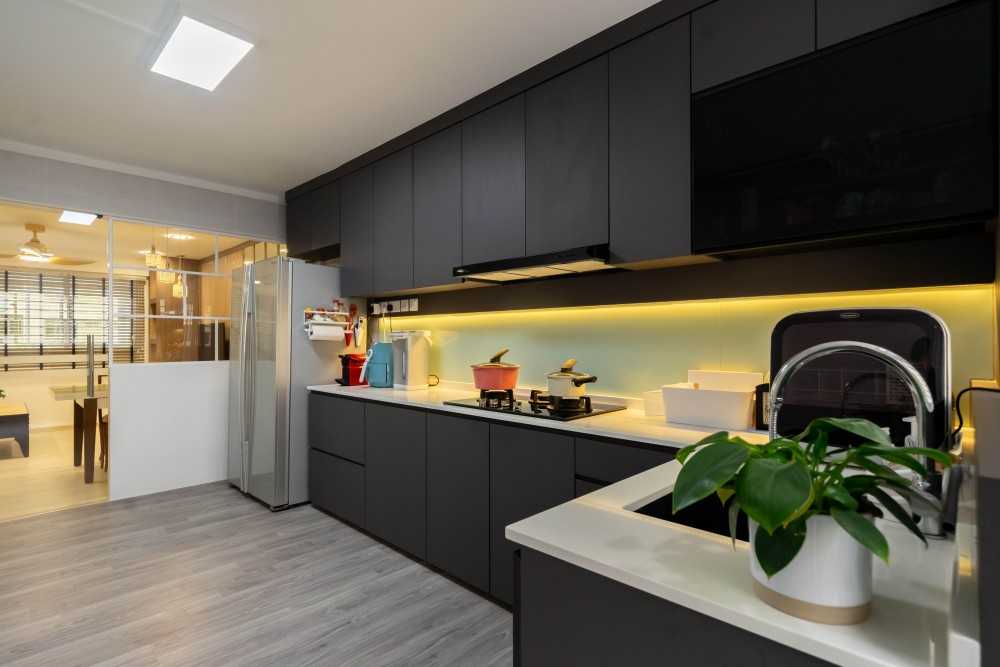 Scandinavian Kitchen with Kitchen Window and Kitchen Island