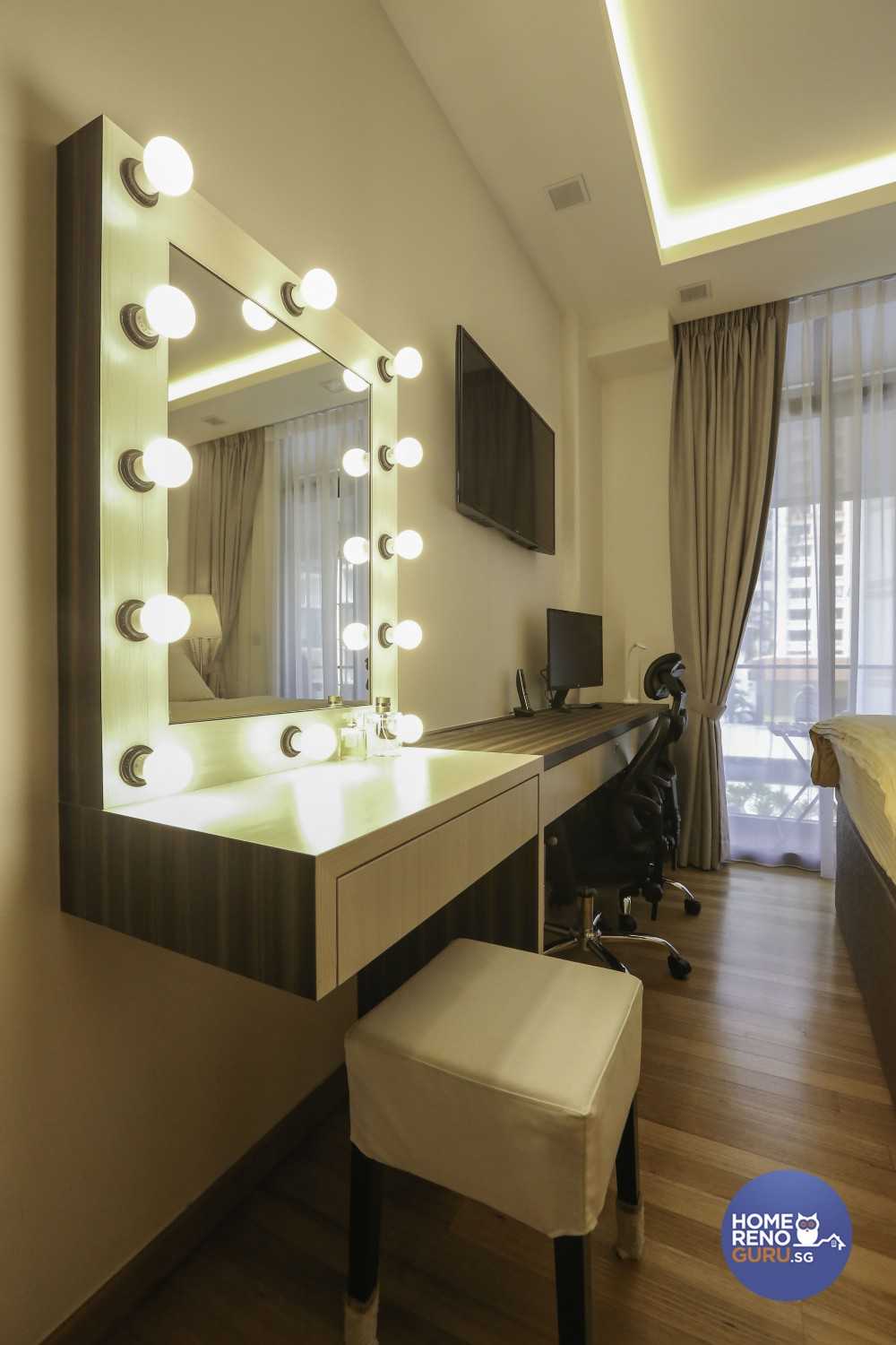 Modern Bedroom with Vinyl Flooring and Flooring