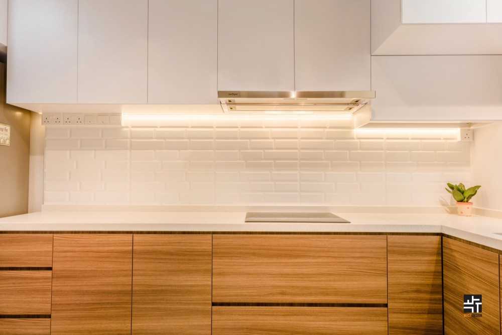 Minimalist Kitchen with Countertop and Cupboard