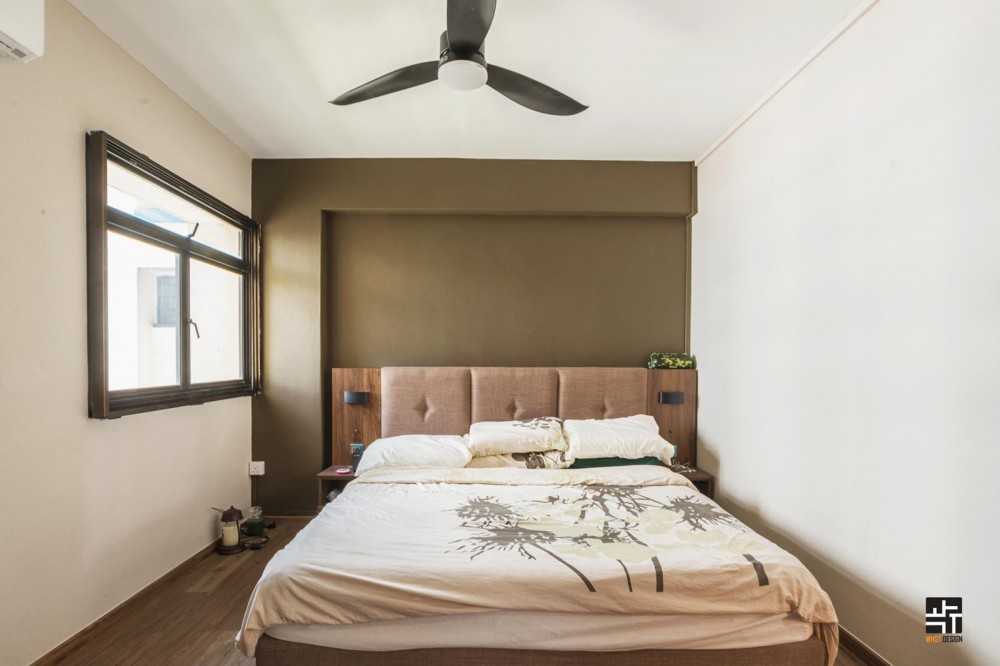 Industrial Bedroom with Wardrobe and Sliding Wardrobe