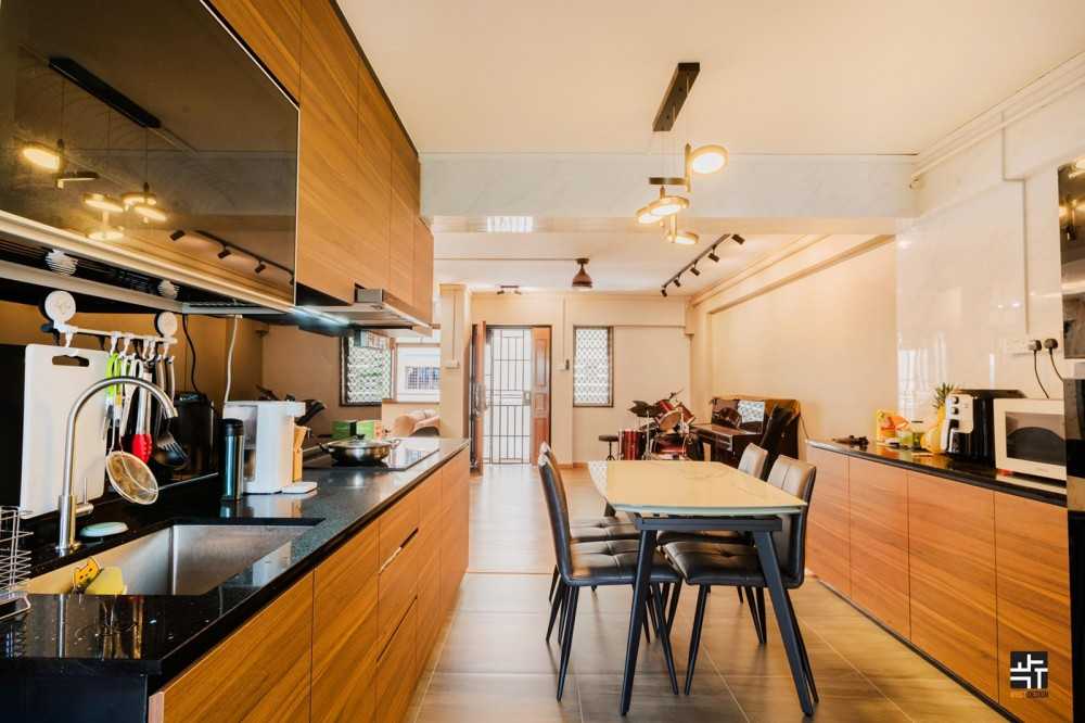 Industrial Kitchen with Countertop and Homogeneous Tiles