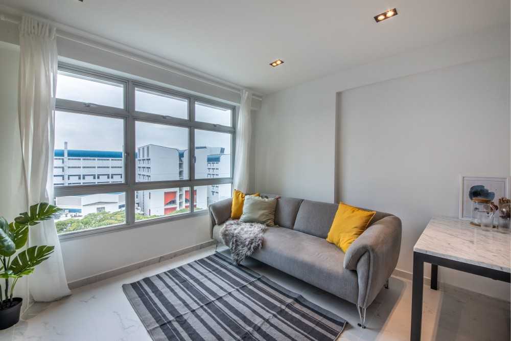 Modern Living Room with Ceiling Light and Carpet