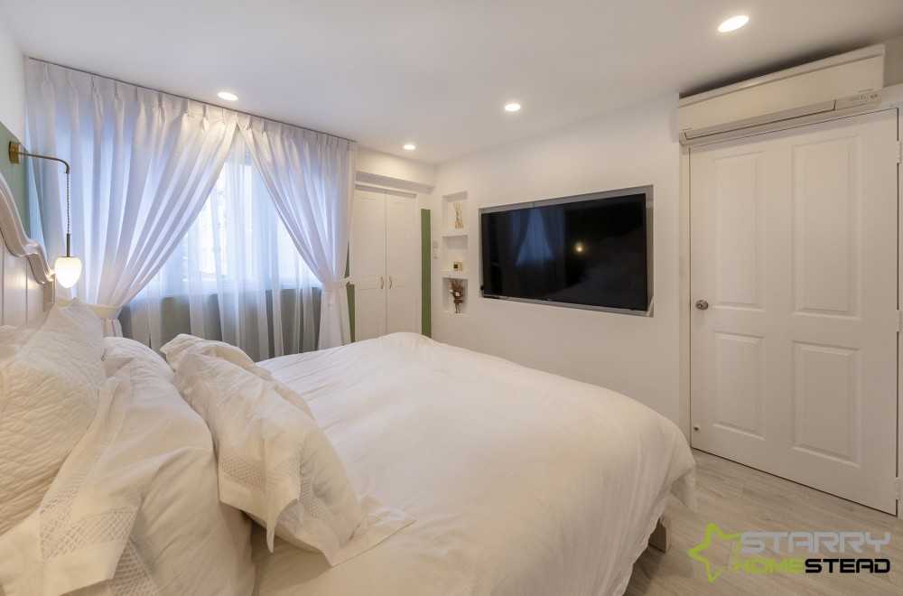 Country Bedroom with Wardrobe and Queen Bed