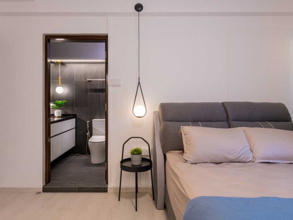 Eclectic Bedroom with Homogeneous Tiles and Wardrobe