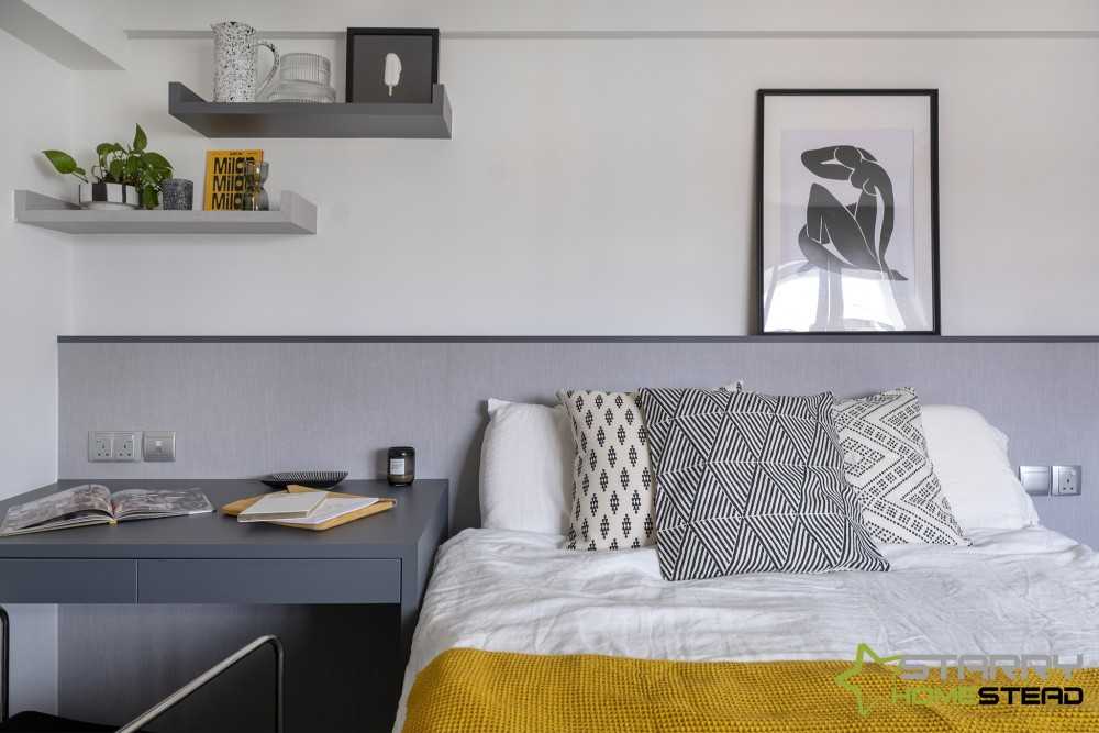 Modern Bedroom with Queen Bed and Bed
