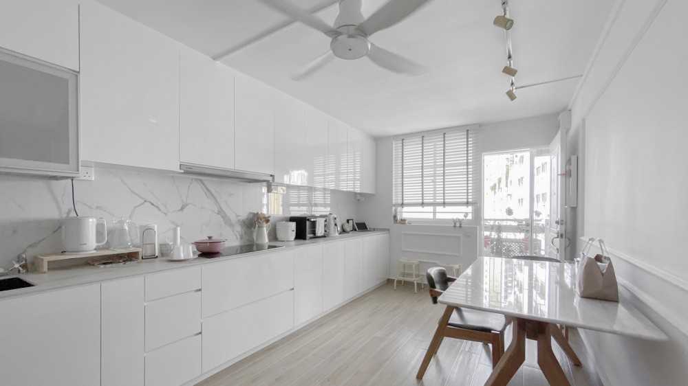 Minimalist Kitchen with Countertop and Cupboard