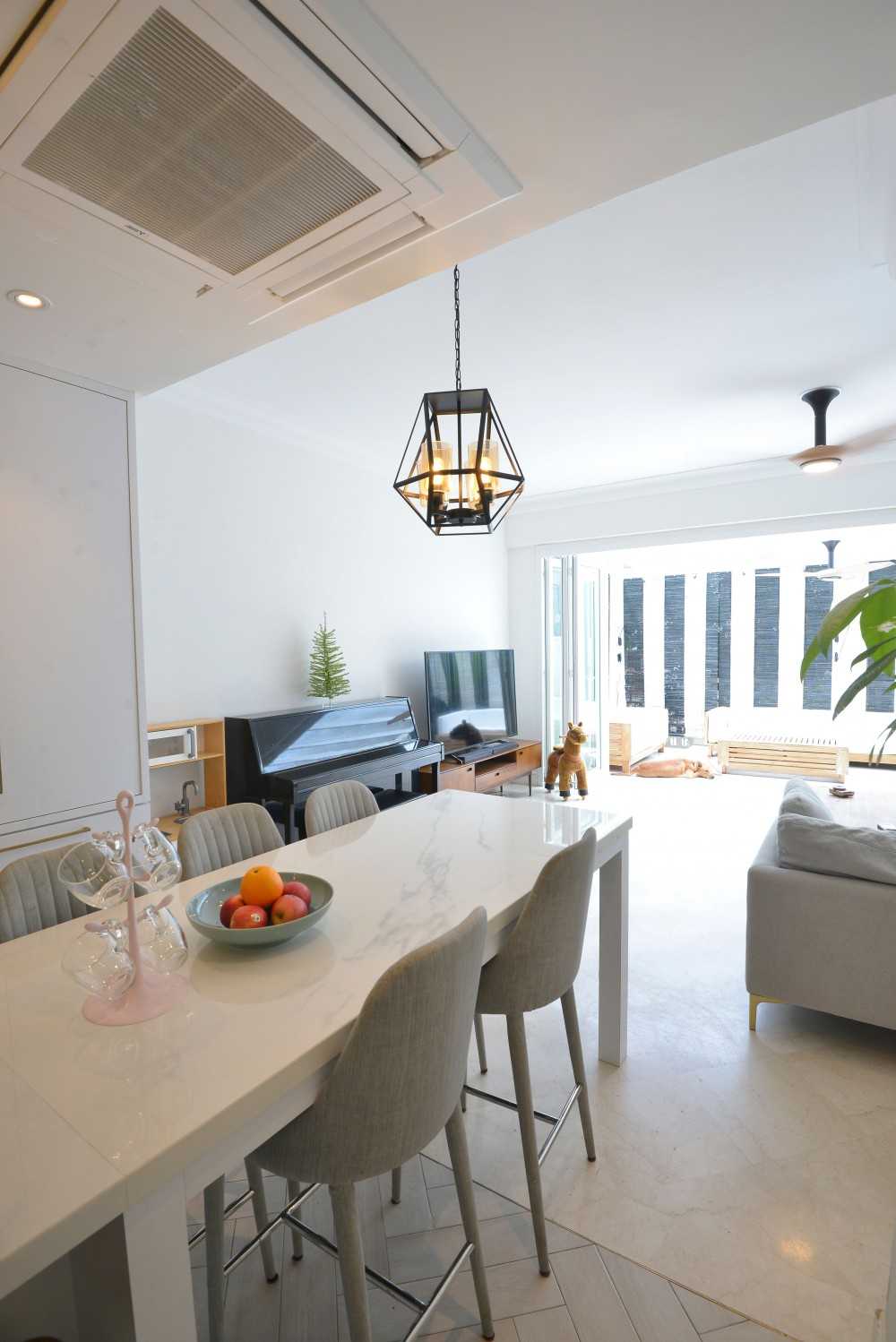 Modern Living Room with Marble Floor and TV Console