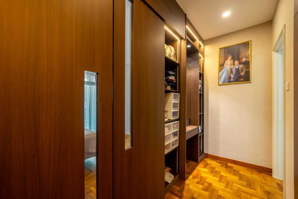 Modern Bedroom with Parquet Floor and Wardrobe