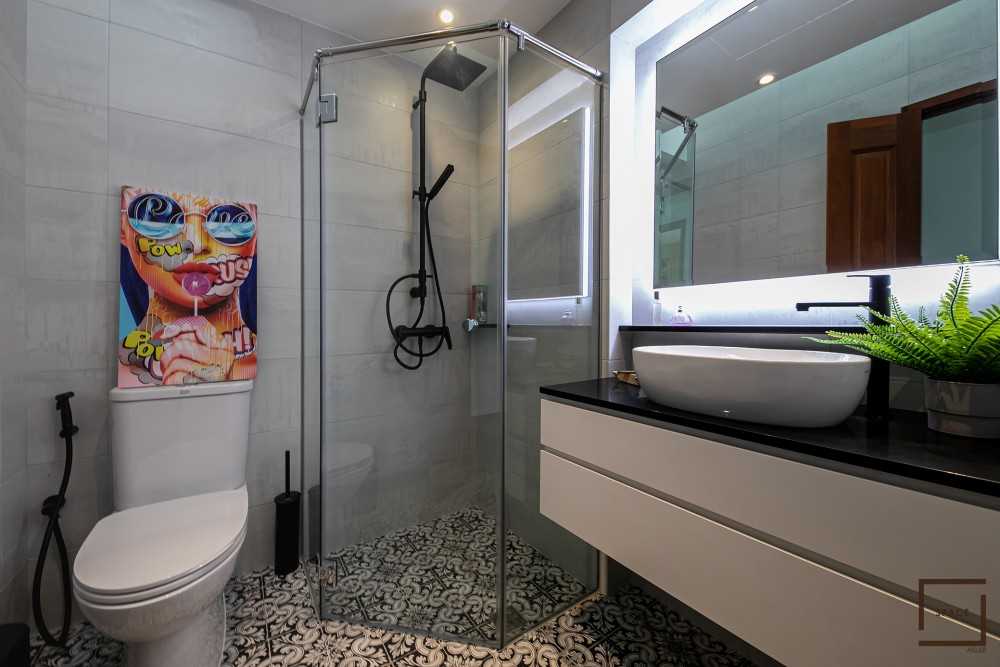 Eclectic Bathroom with Mirror and Bathroom Mirrors